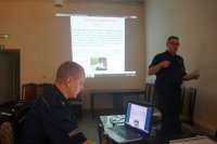 Policjanci na debacie