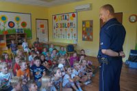 Policjant i dzieci