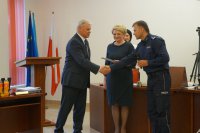 Uroczyste przekazanie radiowozu w starostwie