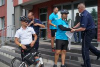 Policjanci KPP Bieruń i inicjatorzy sztafety