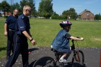 Policjanci w SP nr 3 w Bieruniu