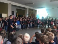 Policjanci na prelekcjach w szkole