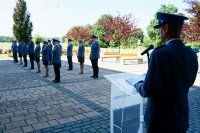 Policjanci na uroczystej akademii