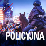 Na zdjęciu widzimy okładkę z Gazety Policja na miesiąc luty 2024 na której widoczny jest policjant siedzący na koniu