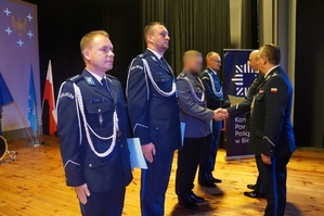 Na zdjęciu widzimy uroczystości związane z Świętem Policji 2024