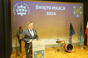 Na zdjęciu widzimy uroczystości związane z Świętem Policji 2024