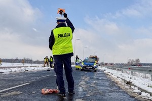 Na zdjęciu widzimy miejsce ćwiczeń wypadku drogowego służb