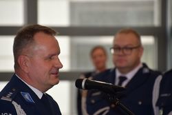 Na zdjęciu widzimy Uroczyste pożegnanie Pierwszego Zastępcy Komendanta Wojewódzkiego Policji w Katowicach