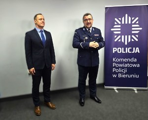 Na zdjęciu widzimy pożegnanie Zastępcy Komendanta Powiatowego Policji w Bieruniu