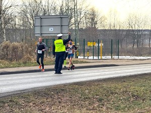 Na zdjęciu widzimy zabezpieczenie 11. Bieruński Bieg Utopca dla WOŚP&quot;