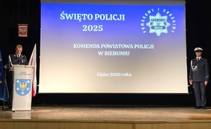 Na zdjęciu widzimy obchody Święta Policji bieruńskiej komendy