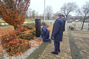 Na zdjęciu widzimy policjanta w czasie Obchodów Narodowego Święta Niepodległości w powiecie bieruńsko-lędzińskim
