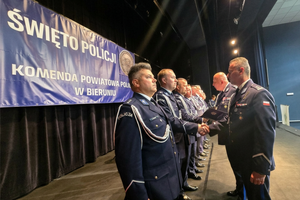 Na zdjęciu widzimy Uroczyste obchody Święta Policji wraz z 20-leciem Komendy Powiatowej Policji w Bieruniu